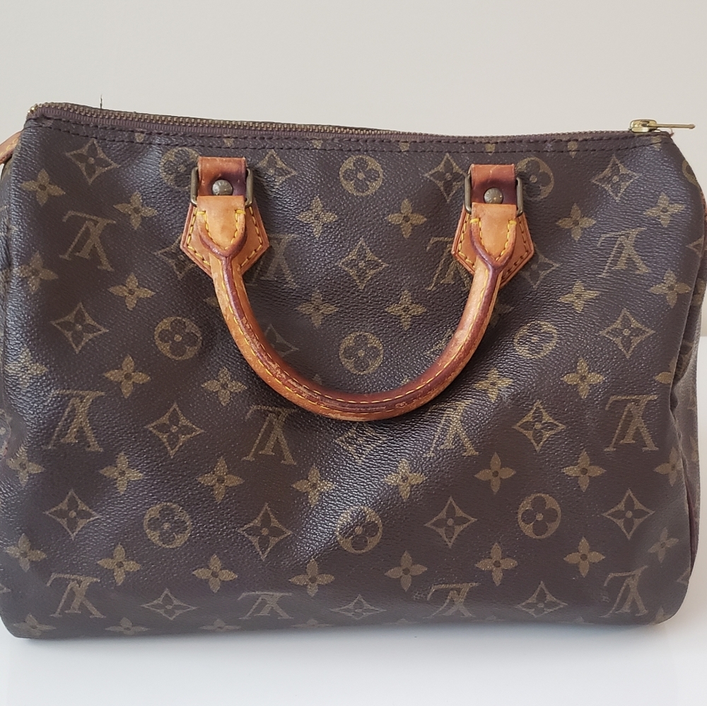 Vintage Louis Vuitton Speedy 30